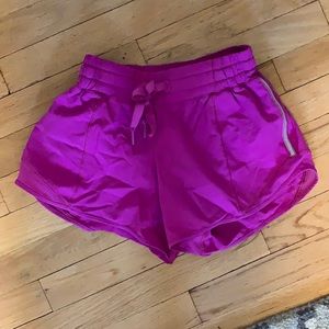 Lululemon hotty hot shorts